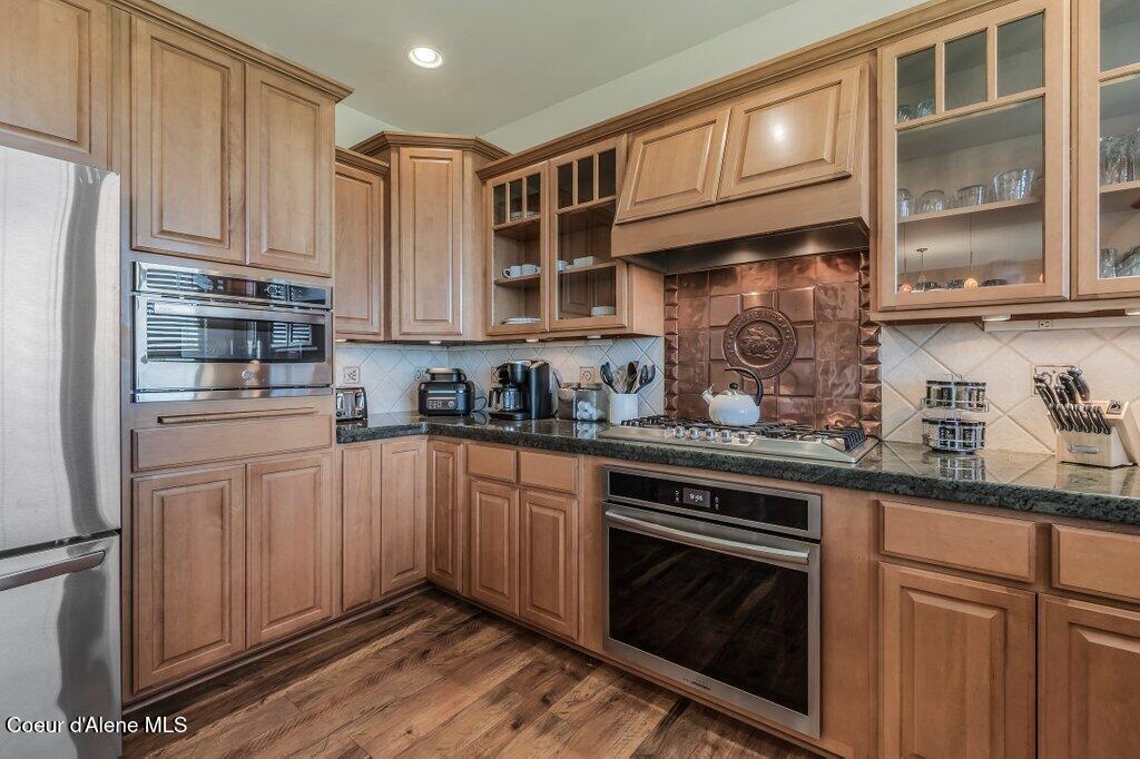 614 Granite Ridge Drive Sandpoint, ID 83864 - Photo 15 of 71 Kitchen