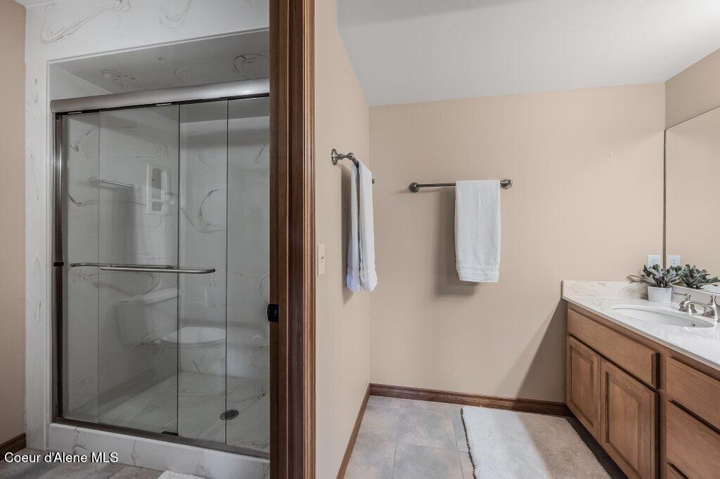 614 Granite Ridge Drive Sandpoint, ID 83864 - Photo 40 of 71 Basement Bathroom