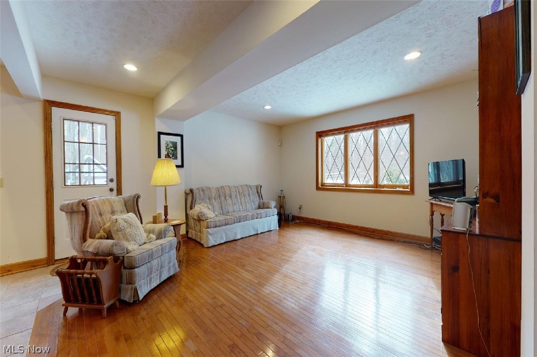 8535 Mentor Road Mentor, OH 44060 - Photo 8 of 27 Gallery Image 8