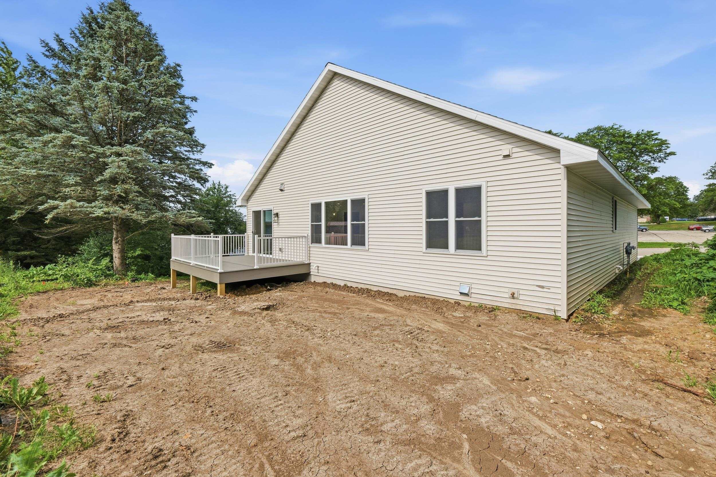 517 Alan Mount Horeb, WI 53572 - Photo 29 of 35