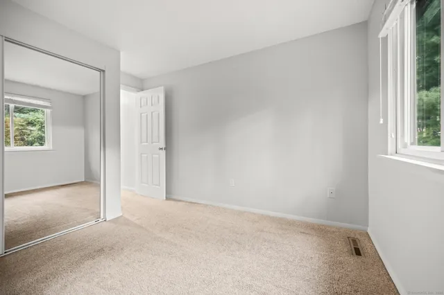 $2,700 | 45 Conestoga Way, Unit 45, Glastonbury, CT 06033