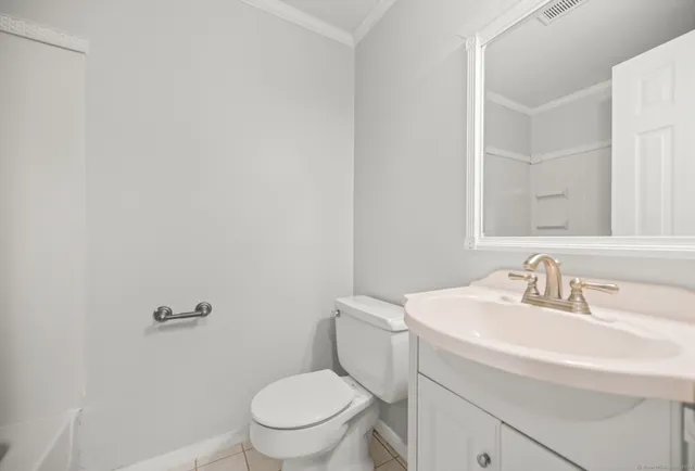 $2,700 | 45 Conestoga Way, Unit 45, Glastonbury, CT 06033