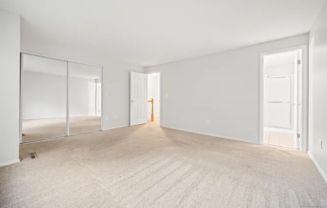 $2,700 | 45 Conestoga Way, Unit 45, Glastonbury, CT 06033