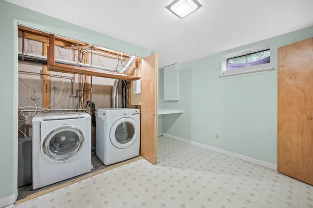 $2,700 | 45 Conestoga Way, Unit 45, Glastonbury, CT 06033