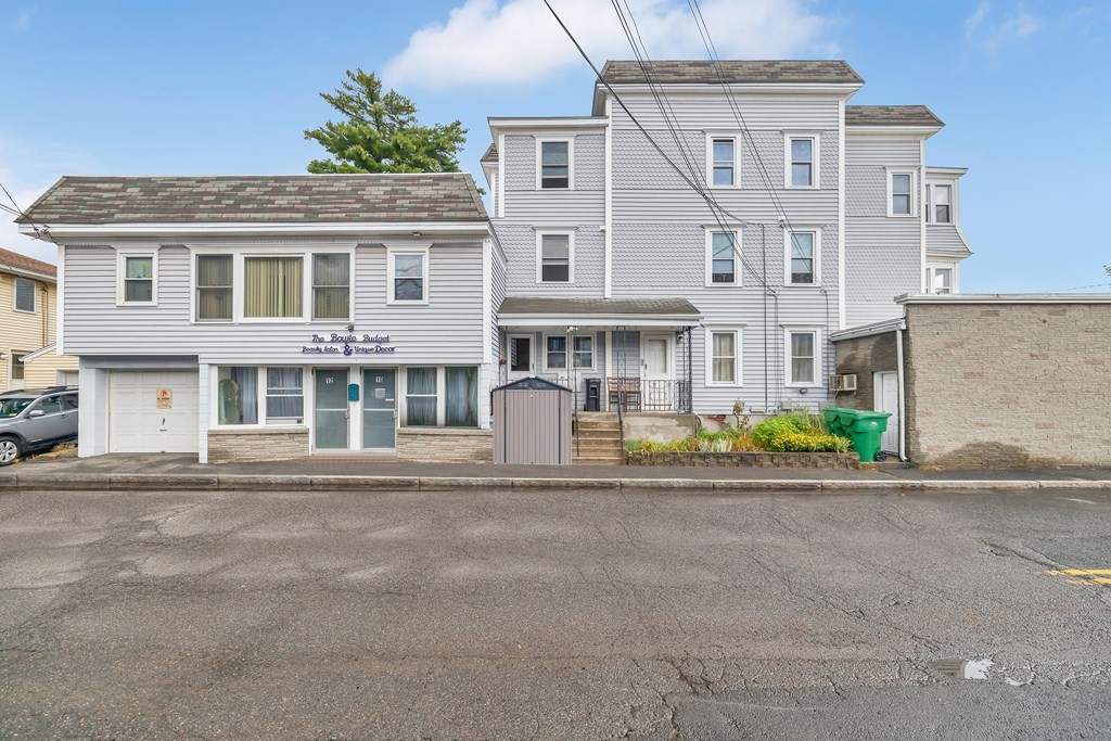 591 Grattan Street Chicopee, MA 01020 - Photo 3 of 36 front view of a building