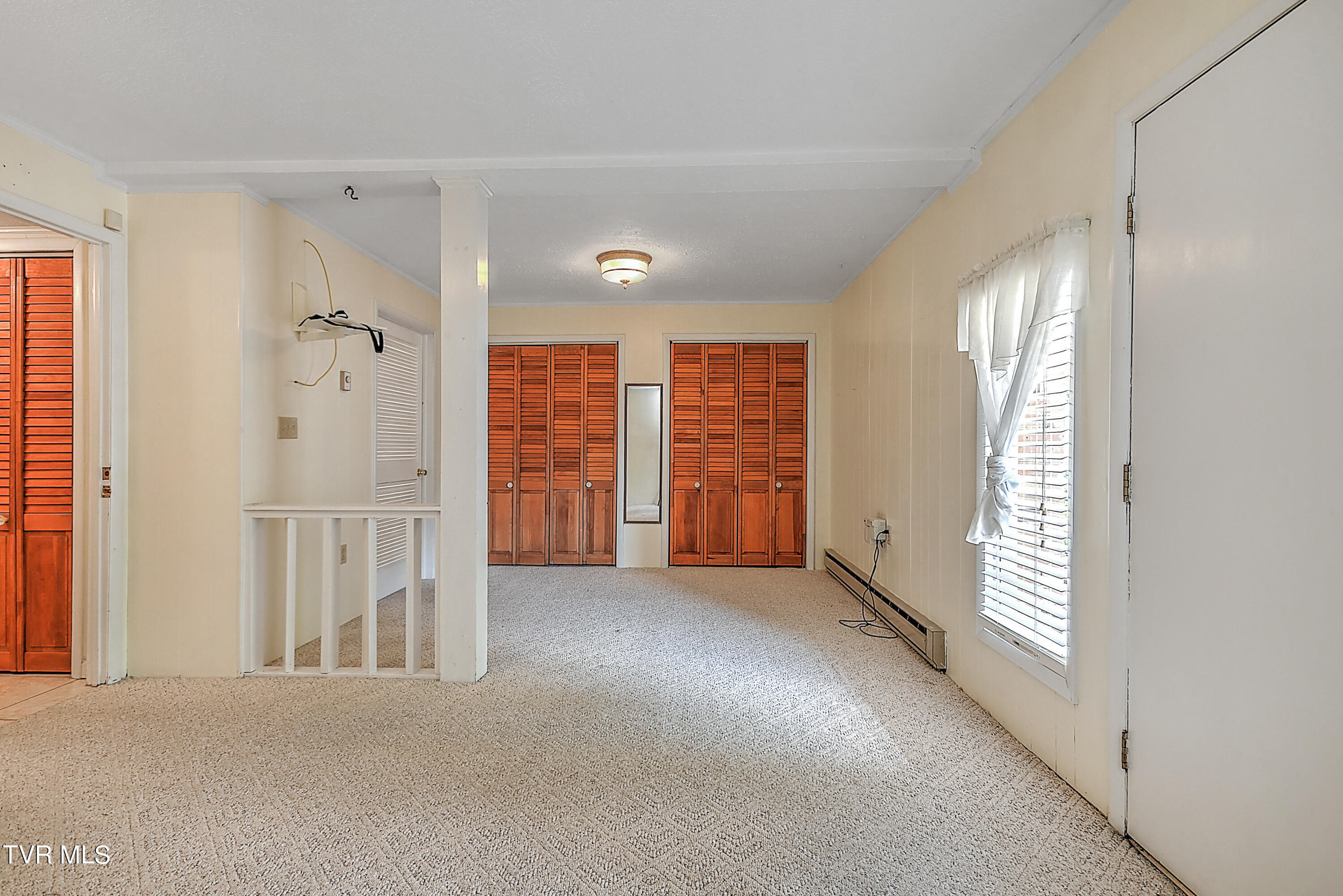 191 Grandview Road Bristol, VA 24201 - Photo 33 of 64 191 Grandview GDawg-40