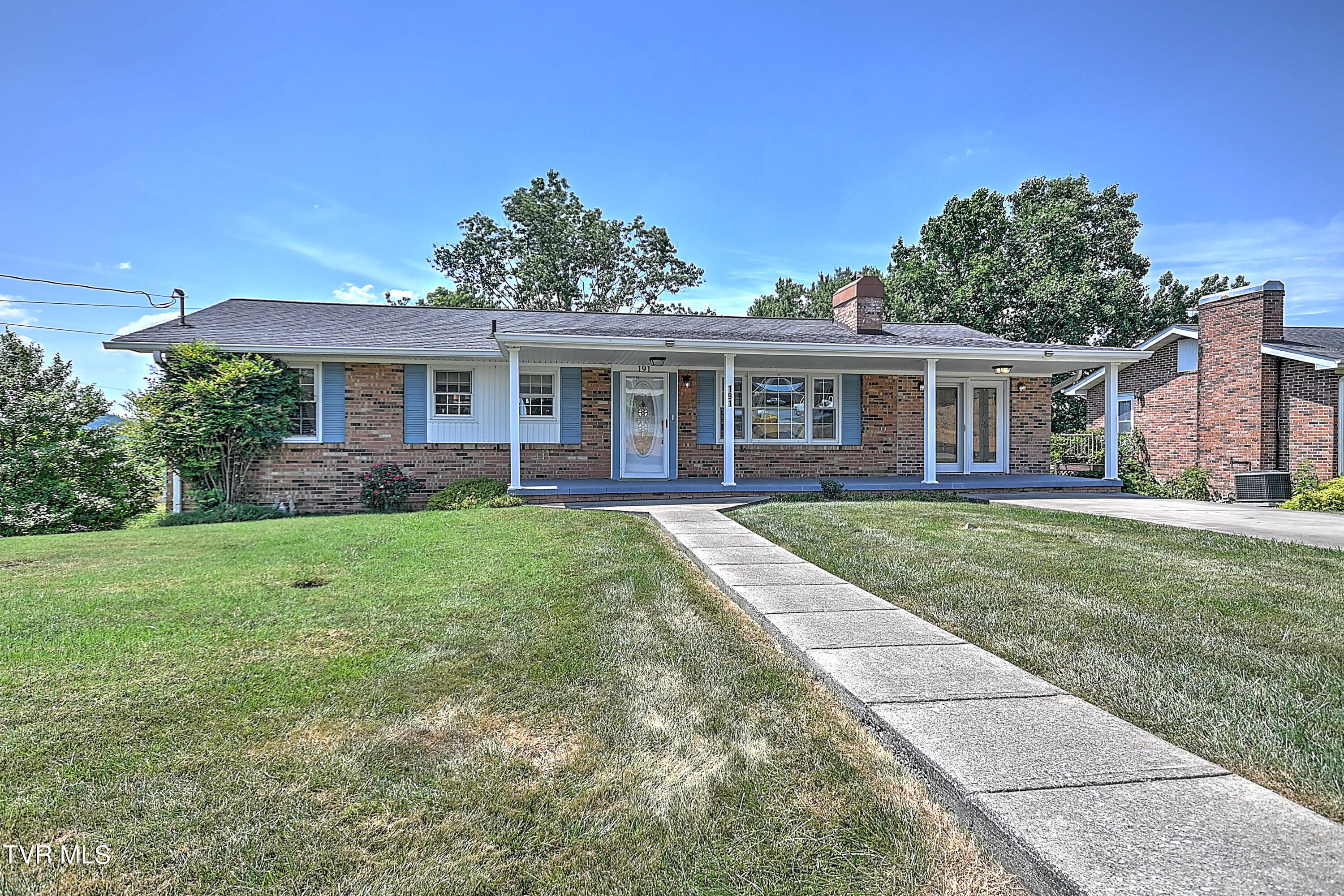 191 Grandview Road Bristol, VA 24201 - Photo 59 of 64 191 Grandview GDawg-3