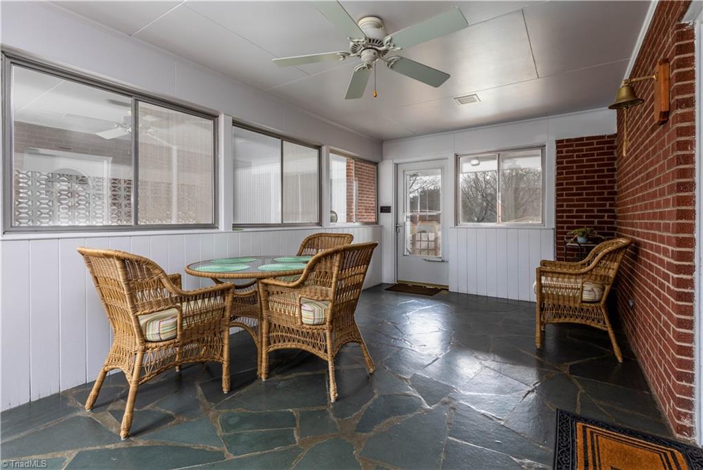 1006 Bridges Drive High Point, NC 27262 - Photo 18 of 24