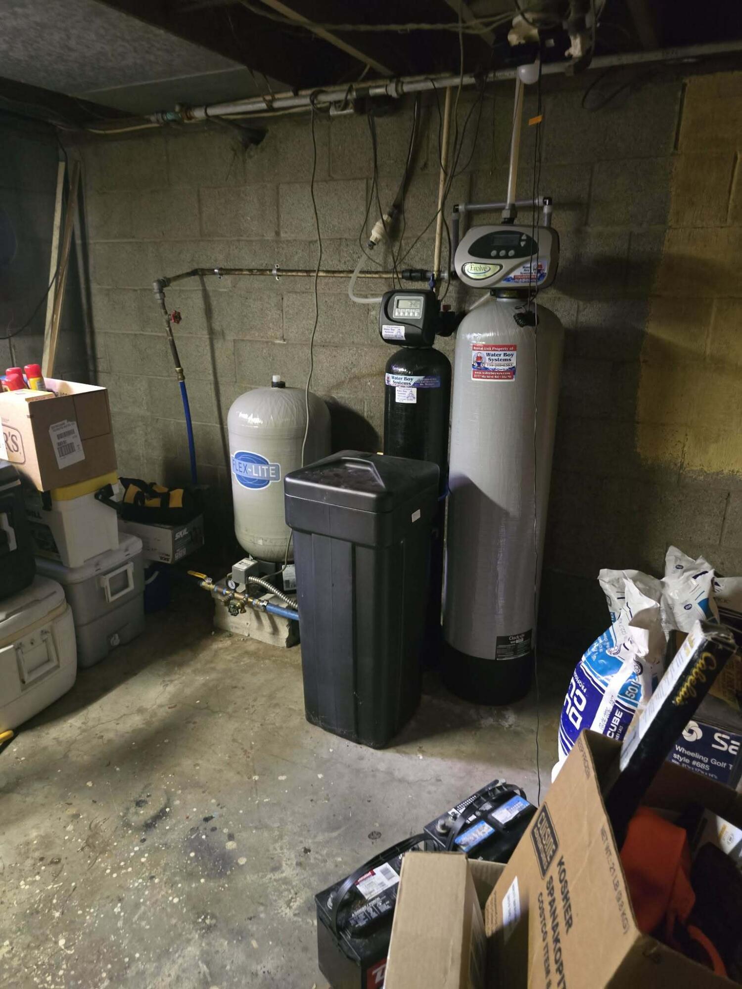 2365 West Temperance Road Temperance, MI 48182 - Photo 21 of 33 deac55ba-b2f3-4329-958f-13a8dceb6913