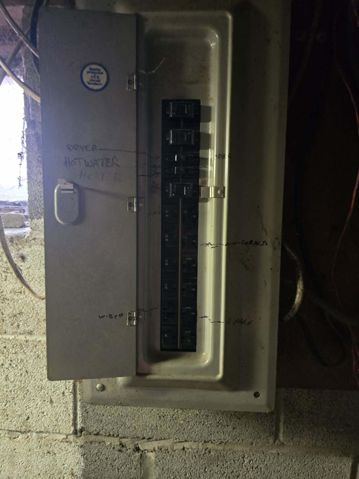 2365 West Temperance Road Temperance, MI 48182 - Photo 25 of 33 95228da7-058f-4287-94d5-179f352df306