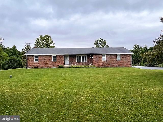 265 Pine Grove Road Hanover, PA 17331 - Photo 2 of 47
