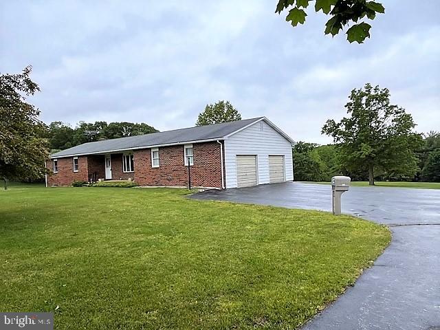 265 Pine Grove Road Hanover, PA 17331 - Photo 3 of 47