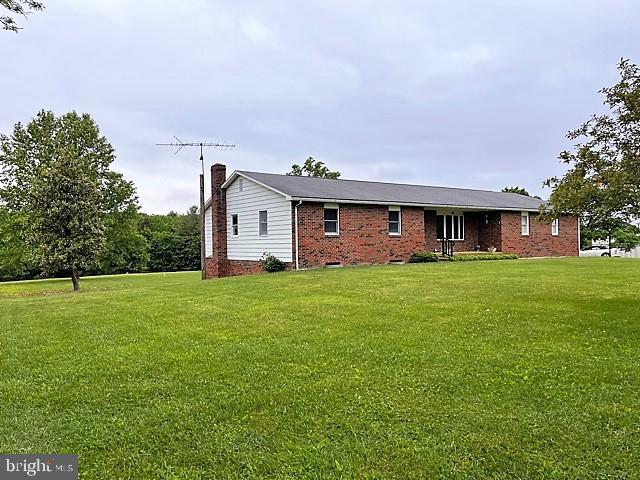 265 Pine Grove Road Hanover, PA 17331 - Photo 4 of 47