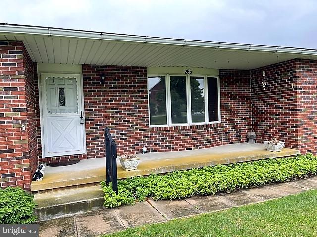 265 Pine Grove Road Hanover, PA 17331 - Photo 5 of 47