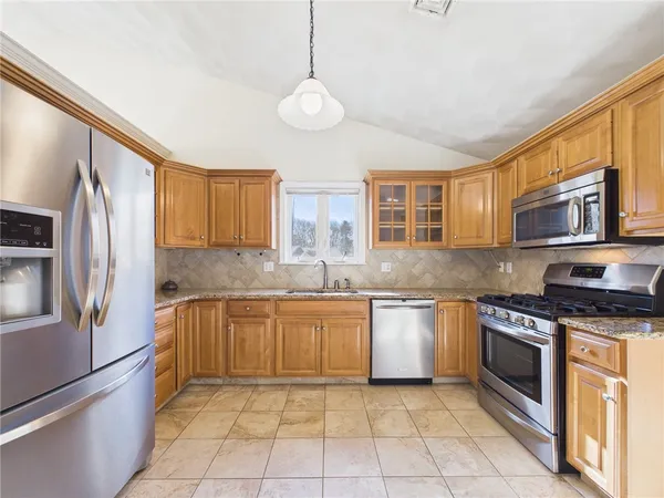 $499,900 | 246 Spencer Woods Drive, Warwick, RI 02818