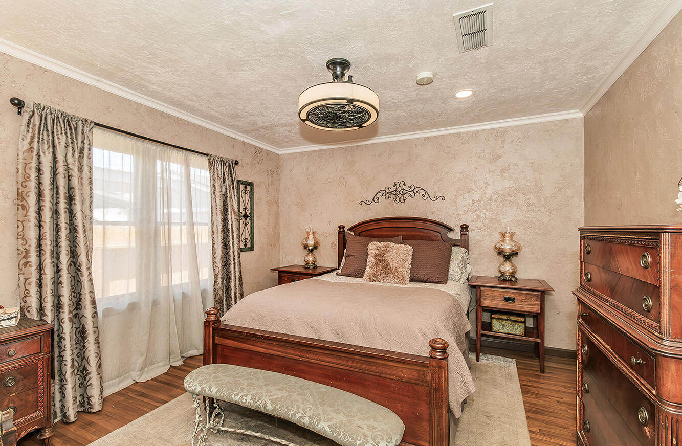 1006 South Rupert Avenue Reedley, CA 93654 - Photo 16 of 29 061724-1006-S-Rupert-Ave-Reedley-CA-16