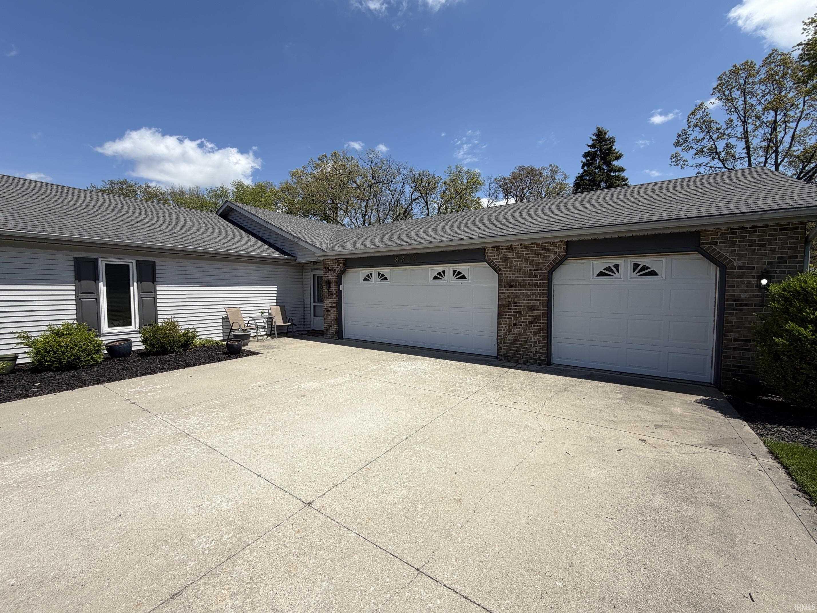 8306 Stand Ridge Run Fort Wayne, IN 46825 - Photo 3 of 4