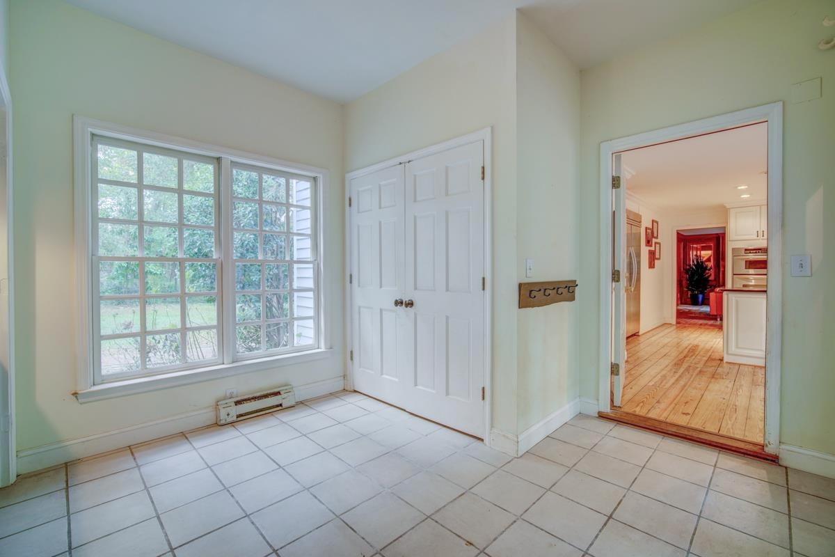 2220 Edgefield Road Spartanburg, SC 29302 - Photo 21 of 36 Gallery Image 21