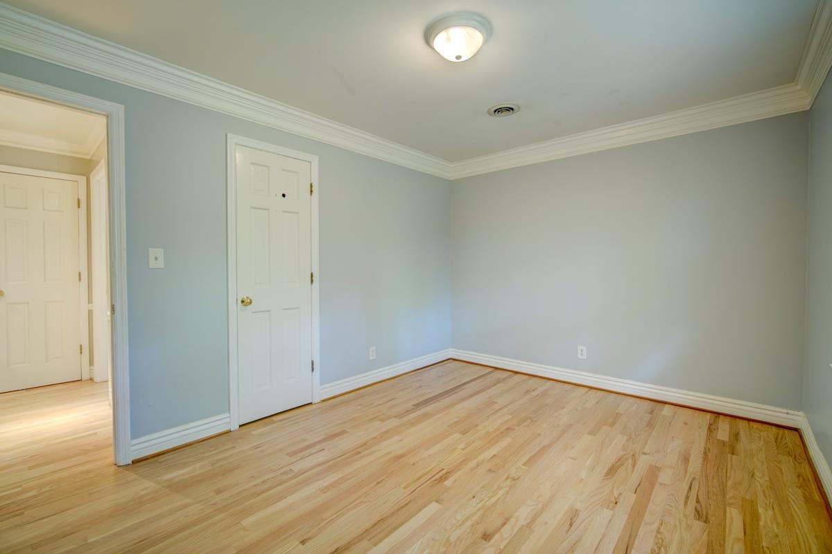 2220 Edgefield Road Spartanburg, SC 29302 - Photo 28 of 36 Gallery Image 28
