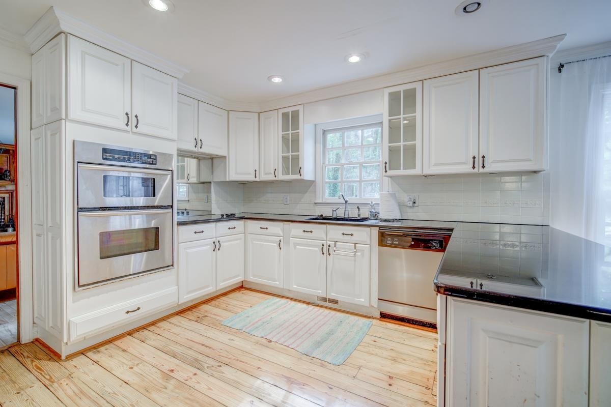 2220 Edgefield Road Spartanburg, SC 29302 - Photo 5 of 36 Gallery Image 5