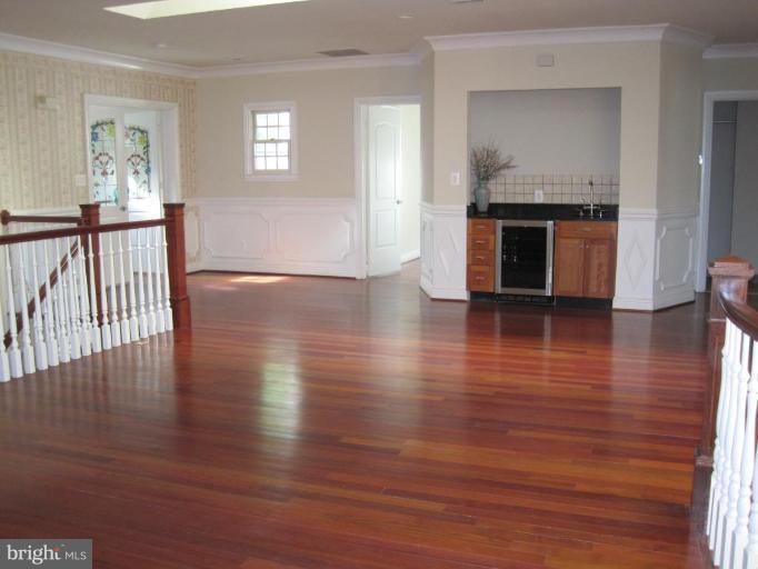 3805 Hummer Road Annandale, VA 22003 - Photo 11 of 14 Gallery Image 11
