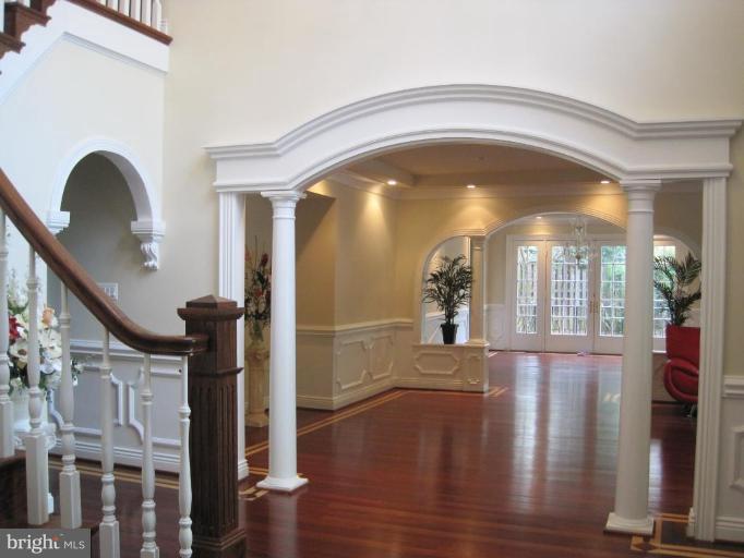 3805 Hummer Road Annandale, VA 22003 - Photo 8 of 14 Gallery Image 8
