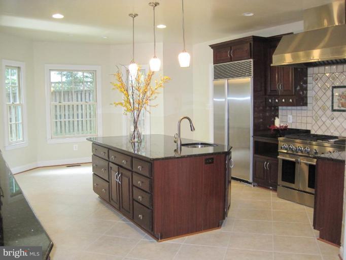3805 Hummer Road Annandale, VA 22003 - Photo 9 of 14 Gallery Image 9