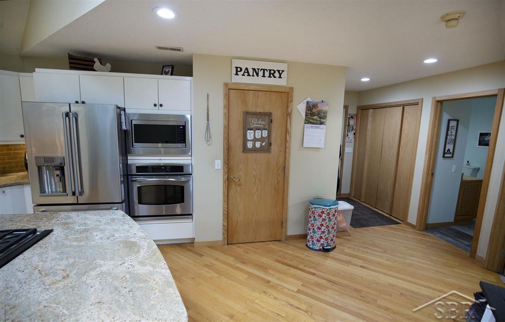 4550 North Hope Road Hope, MI 48628 - Photo 12 of 70