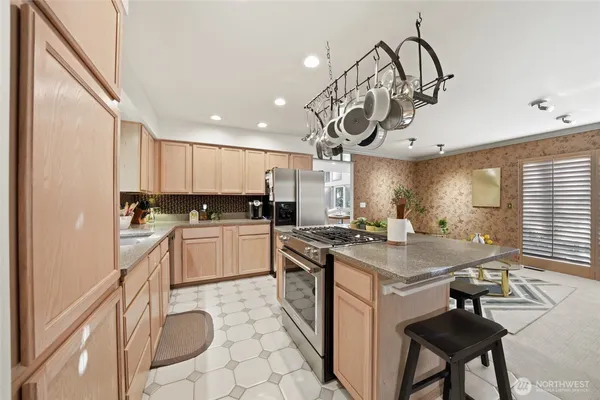 $1,175,000 | 4525 47th Avenue South, Seattle, WA 98118