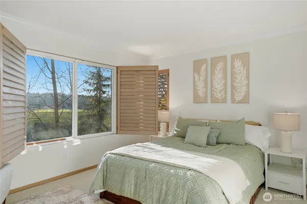$1,175,000 | 4525 47th Avenue South, Seattle, WA 98118