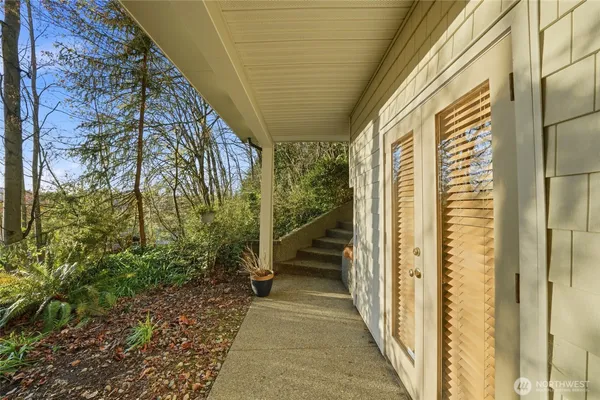 $1,175,000 | 4525 47th Avenue South, Seattle, WA 98118