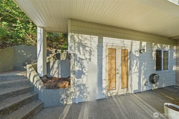 $1,175,000 | 4525 47th Avenue South, Seattle, WA 98118
