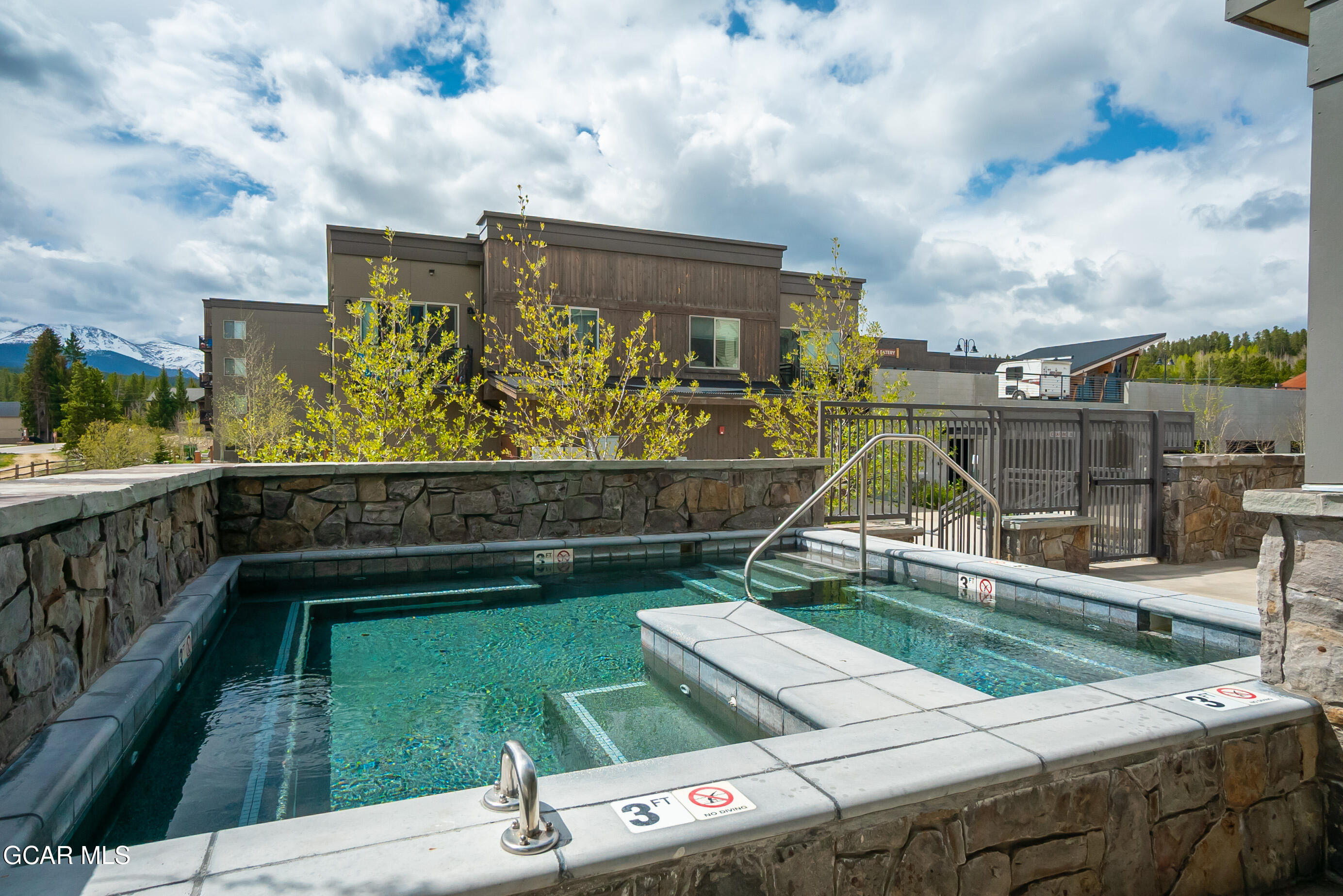 78311 Highway 40, Unit RUTN5 Winter Park, CO 80482 - Photo 36 of 52 Hot Tub