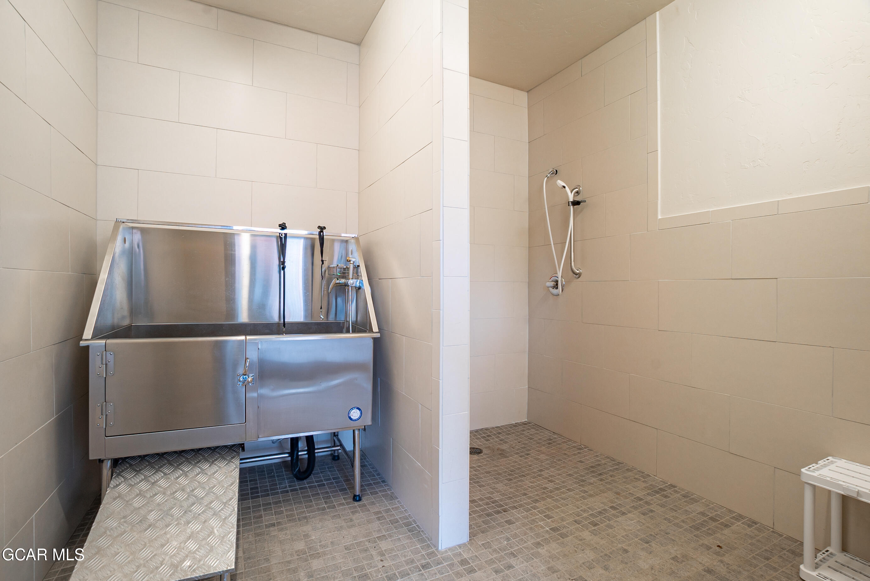 78311 Highway 40, Unit RUTN5 Winter Park, CO 80482 - Photo 41 of 52 Dog Wash