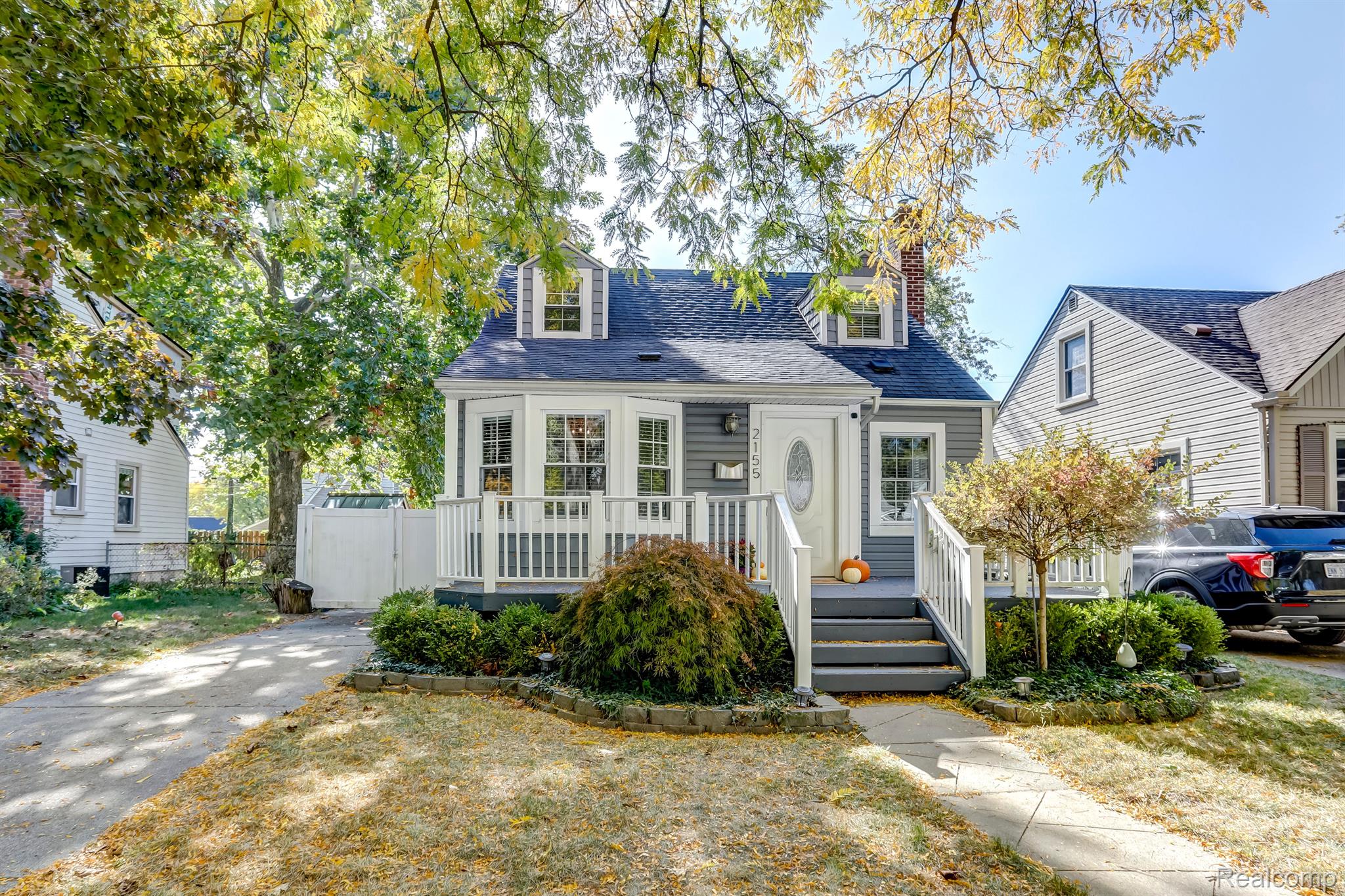 2155 Columbia Road Berkley, MI 48072 - Photo 1 of 30 Welcome Home to 2155 Columbia Rd, Berkley