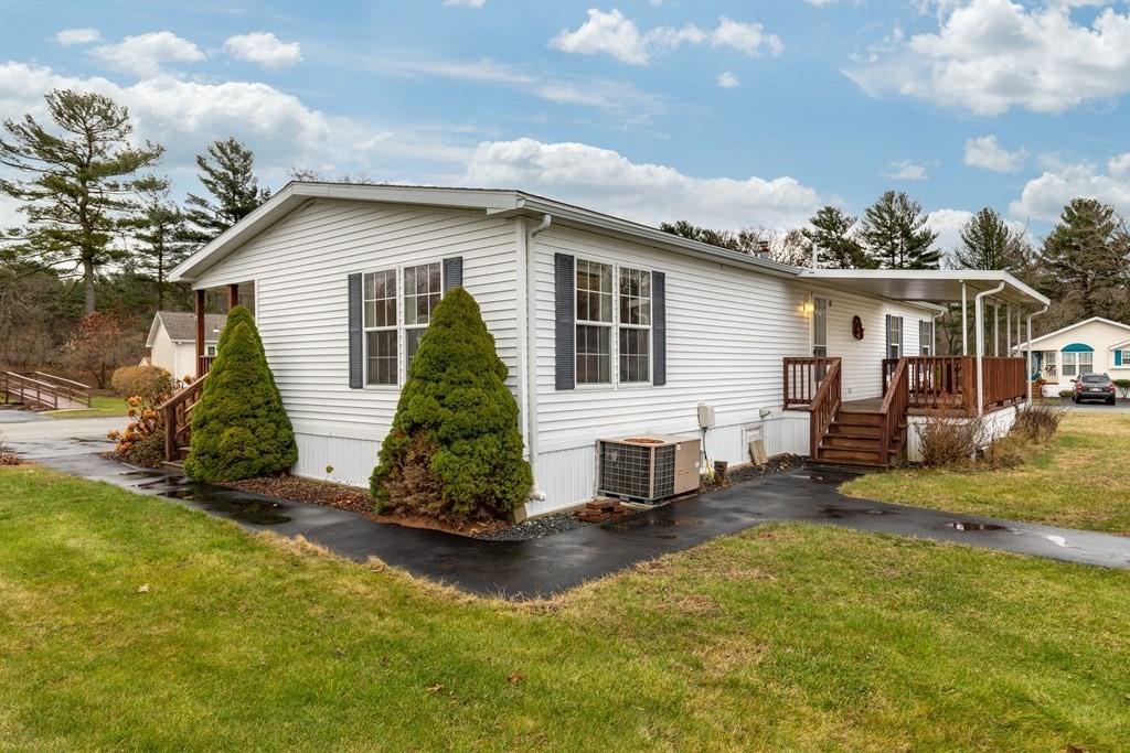 39 George's Loop Raynham, MA 02767 - Photo 37 of 41 Gallery Image 37