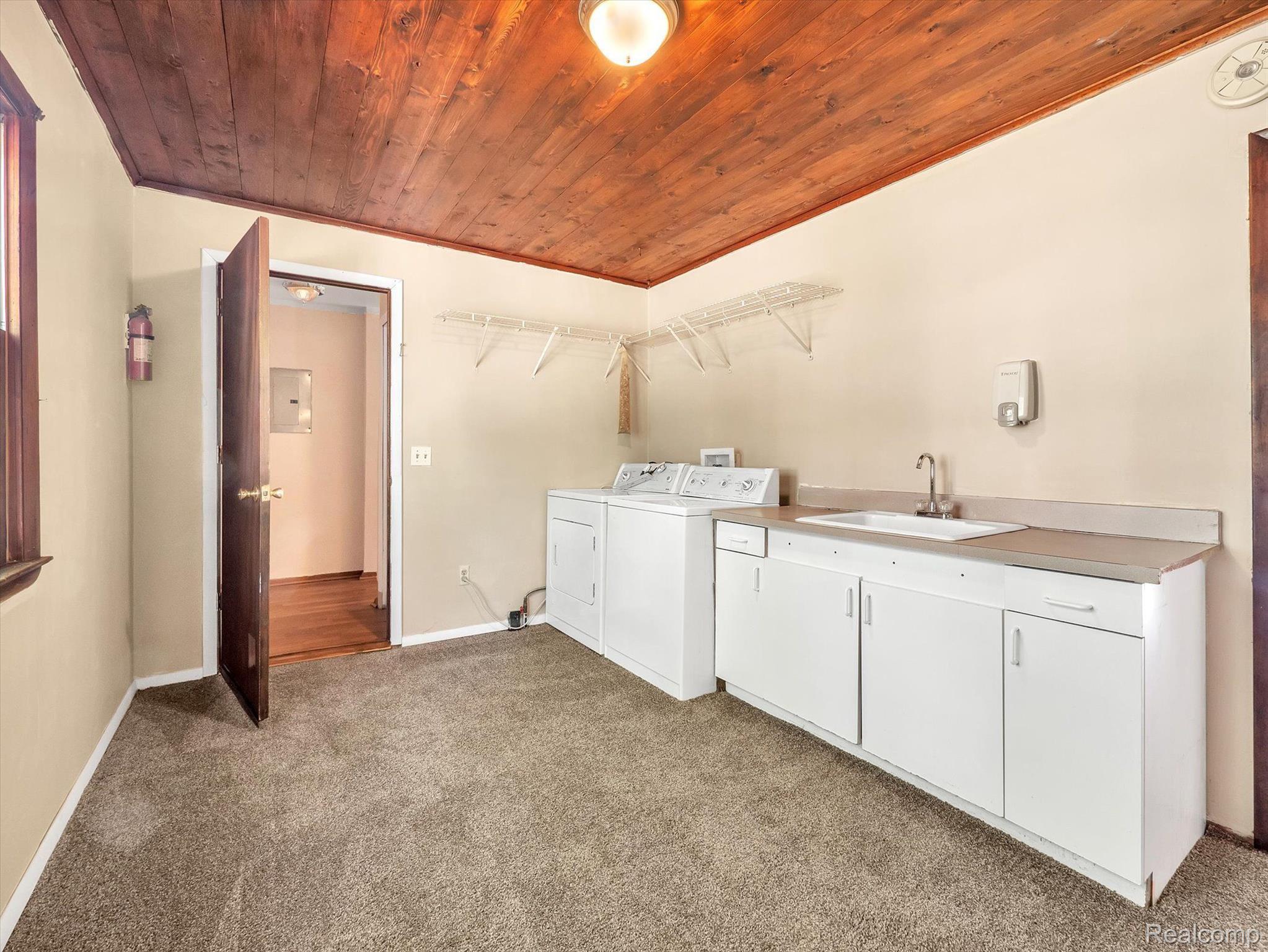 2491 Frankson Avenue Rochester, MI 48307 - Photo 13 of 45 Gallery Image 13