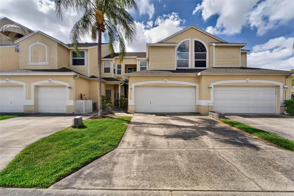 $329,900 | 1050 Starkey Road, Unit 509, Largo, FL 33771