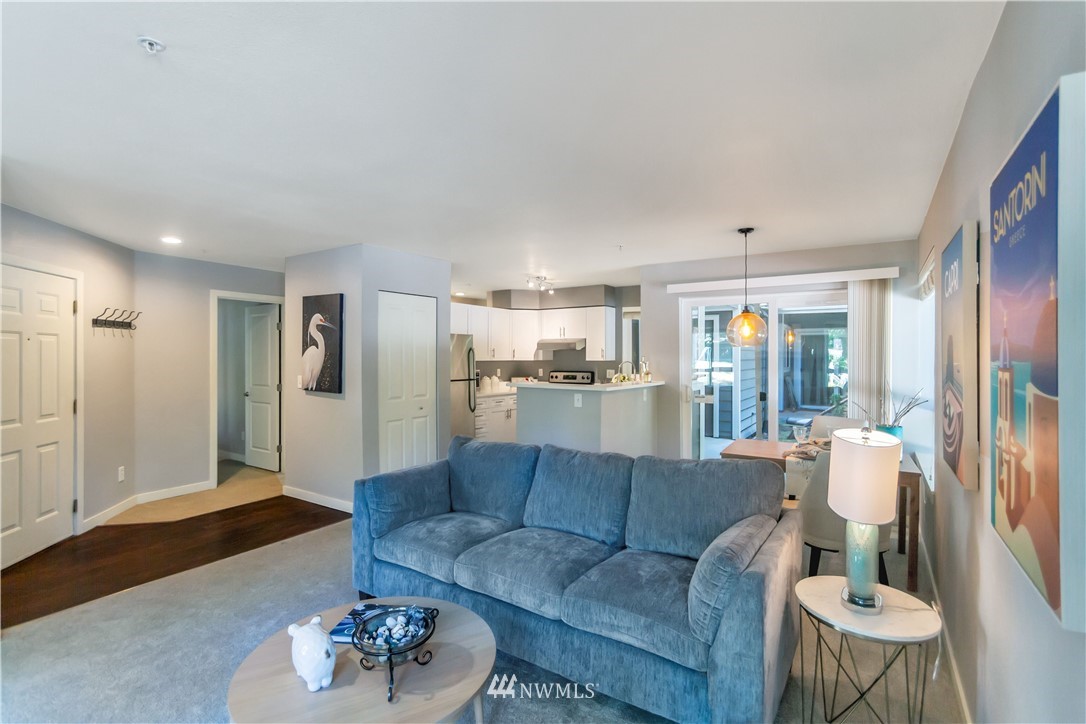 3908 243rd Place Southeast, Unit Q102 Bothell, WA 98021 - Photo 5 of 16 Gallery Image 5