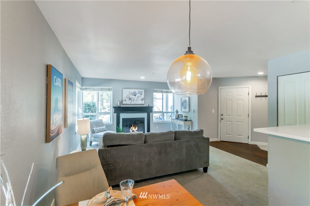 3908 243rd Place Southeast, Unit Q102 Bothell, WA 98021 - Photo 6 of 16 Gallery Image 6