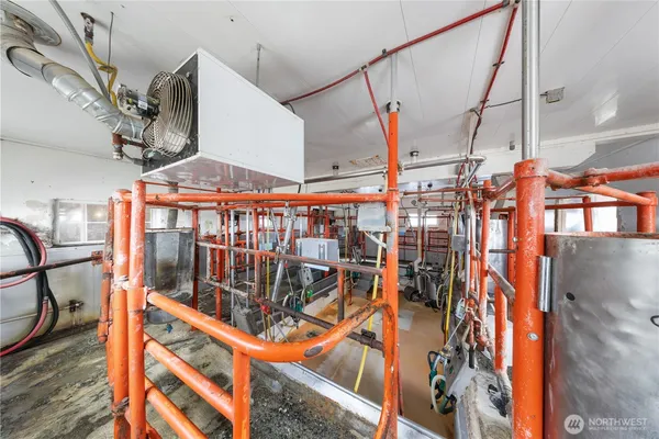 $1,600,000 | 21563-21567 Cook Road, Sedro-Woolley, WA 98284