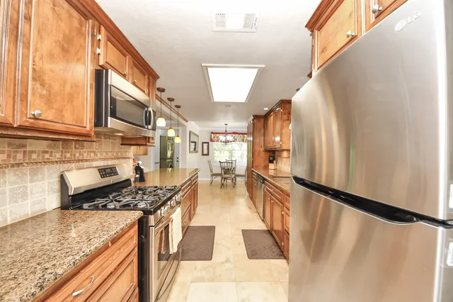 $434,990 | 20281 North Hillcrest Drive, Porter, TX 77365