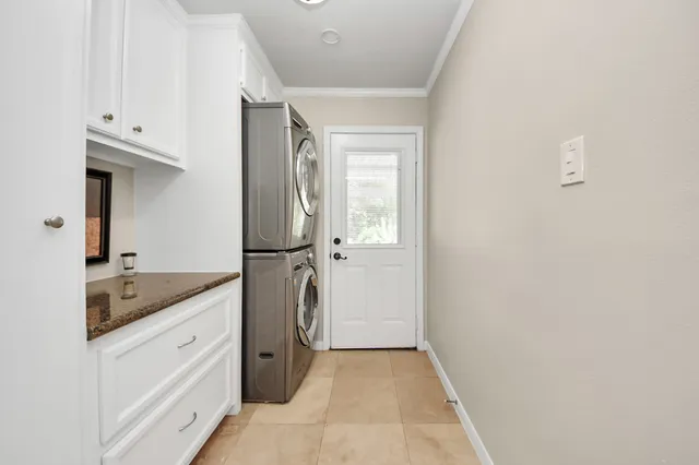 $434,990 | 20281 North Hillcrest Drive, Porter, TX 77365