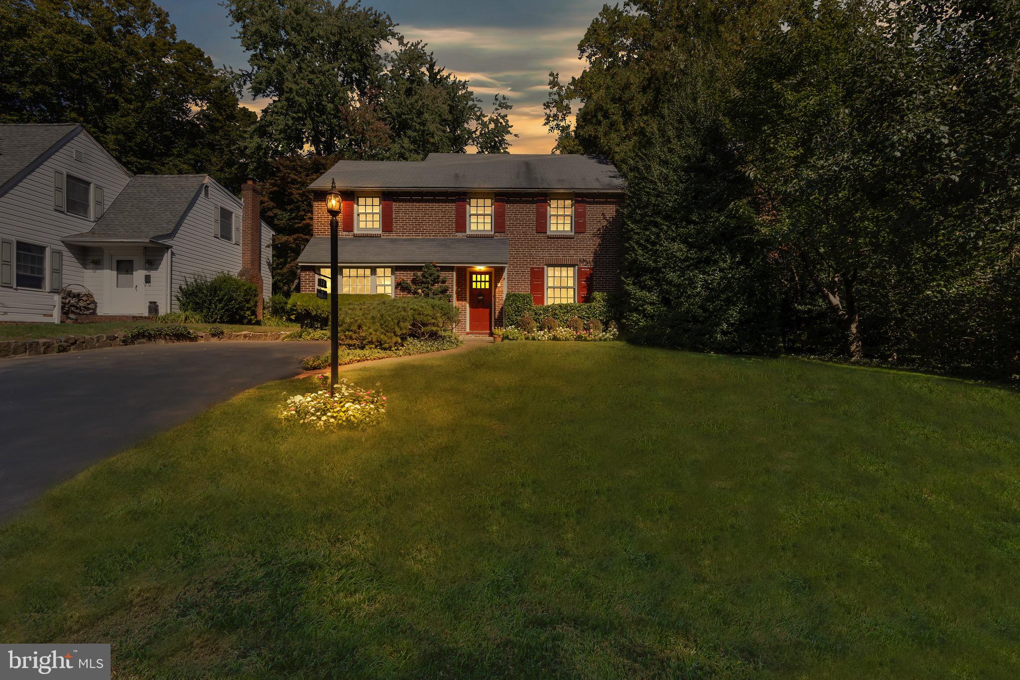 12 Home Road Hatboro, PA 19040 - Photo 1 of 31