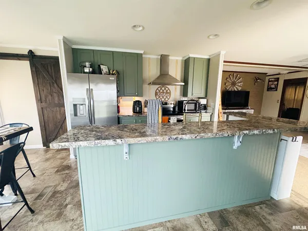 $230,000 | 11271 West Center Road, Mulkeytown, IL 62865
