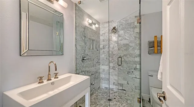 $1,725,000 | 1685 6th Street, Sarasota, FL 34236