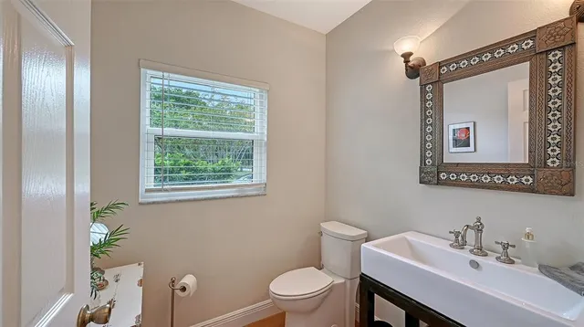 $1,725,000 | 1685 6th Street, Sarasota, FL 34236