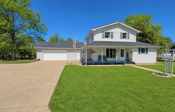 $225,000 | 619 North Williams Street, Bellevue, MI 49021