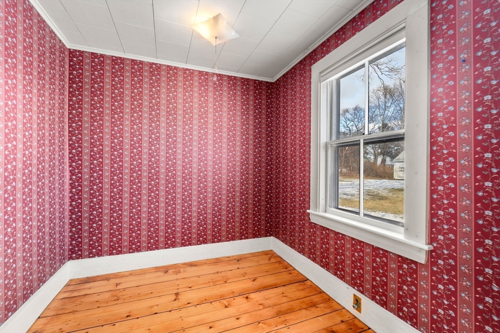 278 North Main Street Natick, MA 01760 - Photo 12 of 28 a view of an empty room and window