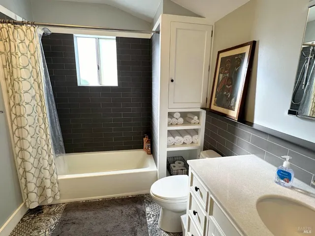 $4,200 | 926 Champion Lane, Deer Park, CA 94576